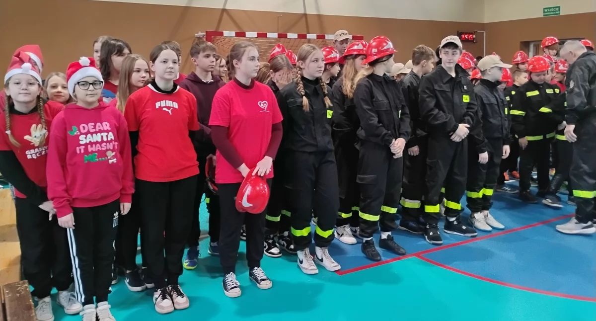 I Gminne Mikołajkowe Zawody Halowe Młodzieżowych Drużyn Pożarniczych Gminy Kcynia