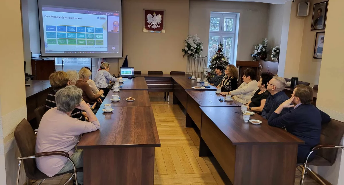Jak zdrowo się starzeć? Oklaski i długa dyskusja po spotkaniu 