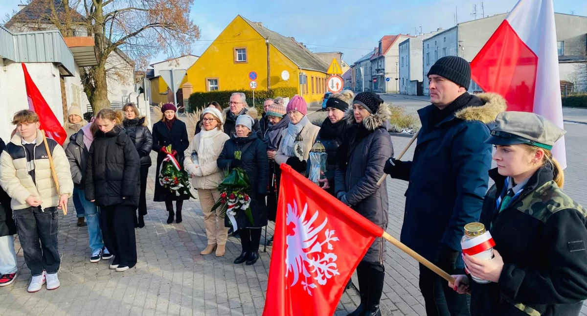 Tydzień dla Powstańców związany z nadaniem imienia szkole w Łabiszynie