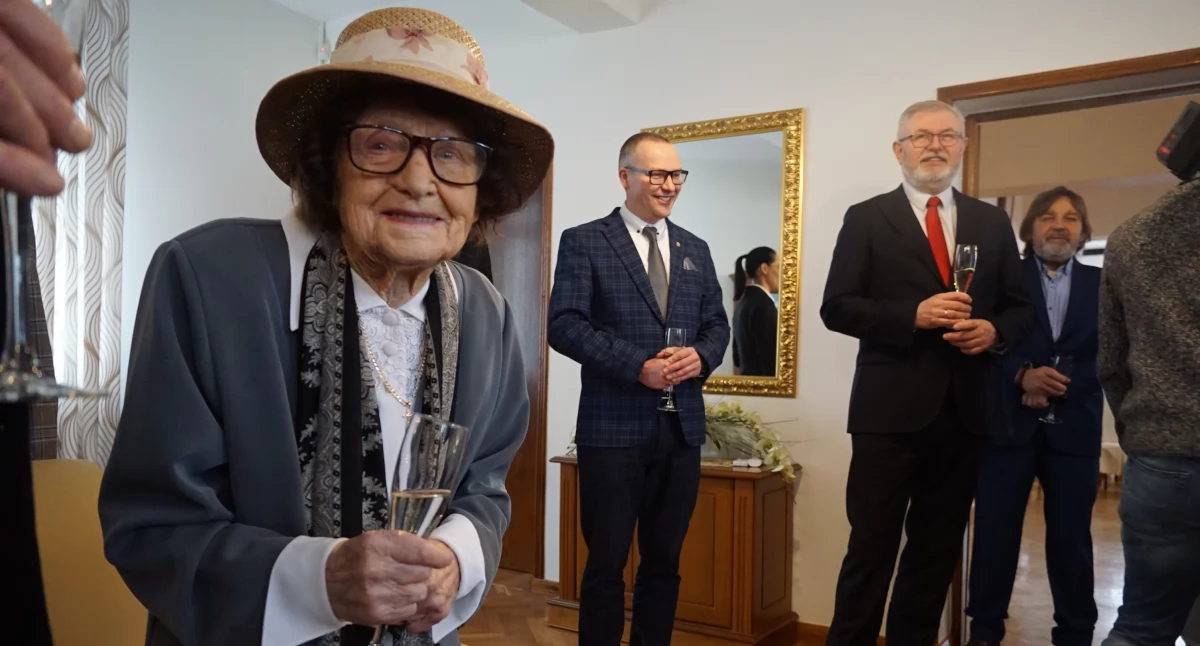 Aniela Buczkowska - ostoja cierpliwości i miłości skończyła 100 lat