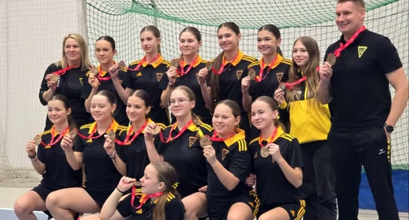 Juniorki młodsze LKS Gąsawa brązowymi medalistkami Mistrzostw Polski