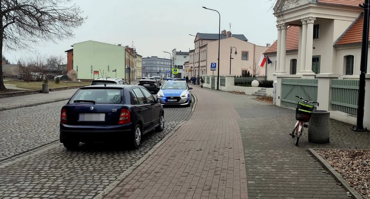 Rowerzystka na ul. 700-lecia potrącona na ścieżce dla rowerów