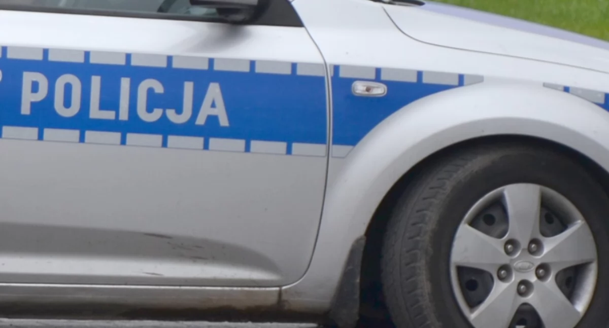 Jeden za przestępstwo seksualne, drugi za jazdę mimo zakazu. Dwaj 53-latkowie zatrzymani