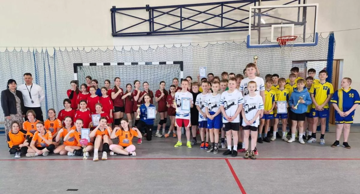Mistrzostwa gminy Kcynia w piłce ręcznej dziewcząt i chłopców 