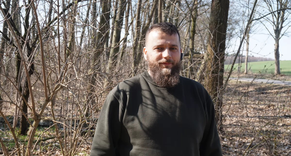 Dlaczego sarny podchodzą coraz bliżej ogródków i zabudowań? 