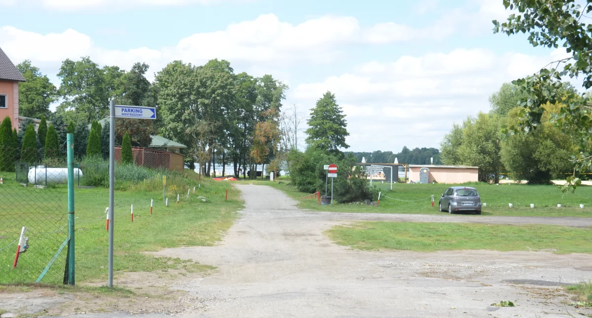 Plaża w Wąsoszu z boiskiem, czy bez niego?