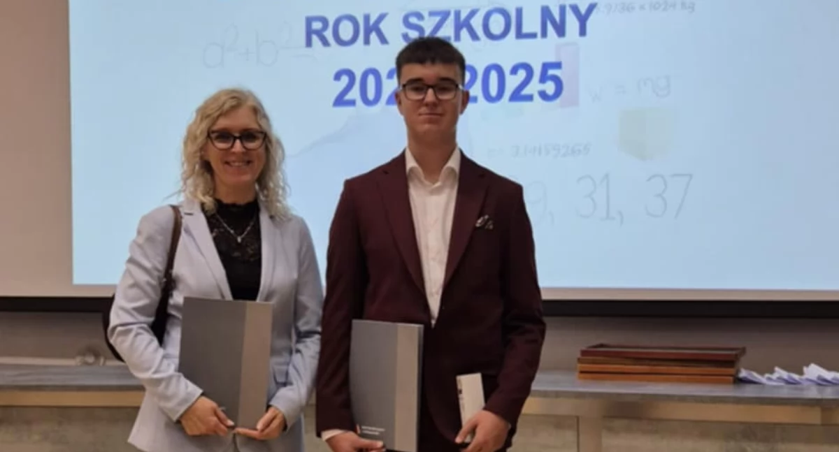Igor Przewoda z SP 1 w Żninie laureatem konkursu kuratoryjnego z chemii