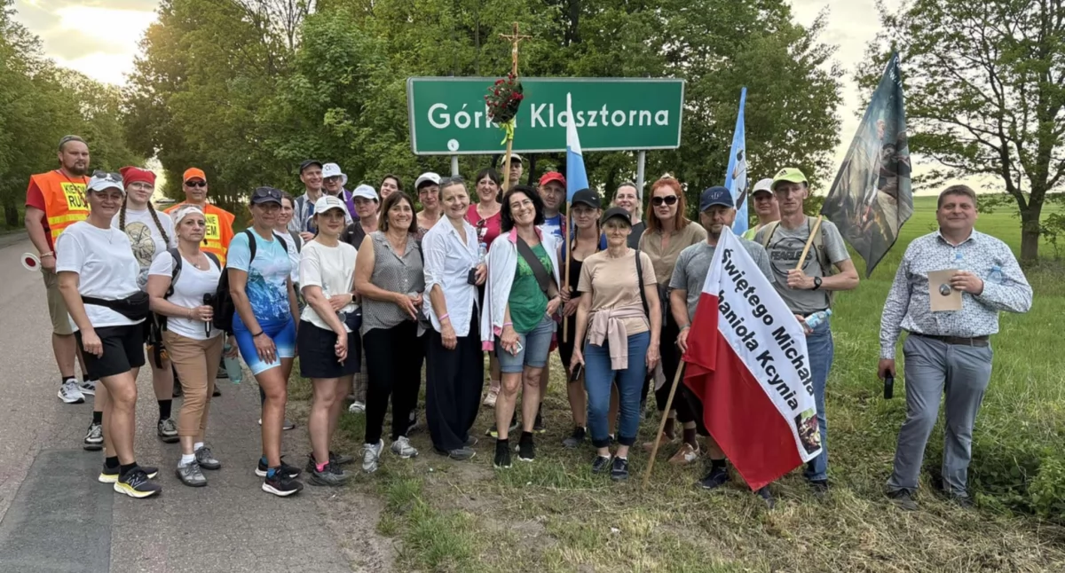 Pokonali pieszo 47 kilometrów w drodze do miejsca objawienia Matki Bożej w Górce Klasztornej. 