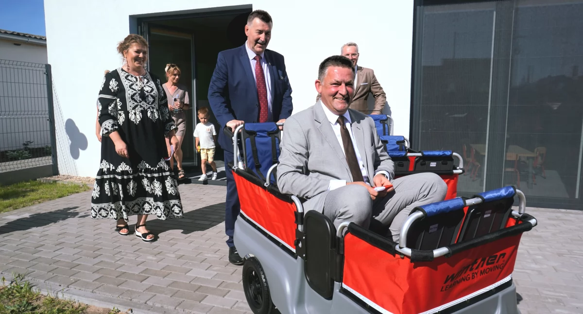 Rogowski żłobek w pełnej gotowości do przyjęcia małych gzubów