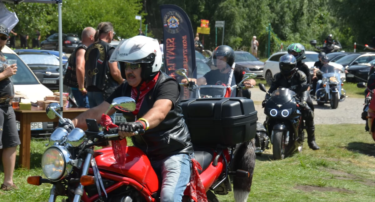 Jacowy Zlot Motocyklowy. Parady motocykli, koncerty, stoiska i dużo dobrej zabawy na plaży w Wąsoszu