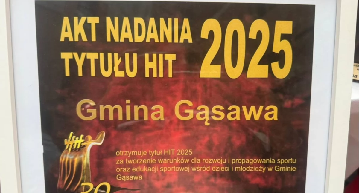 LKS Gąsawa, gmina Gąsawa, starosta Zbigniew Jaszczuk i lokalni przedsiębiorcy Hitami Regionu