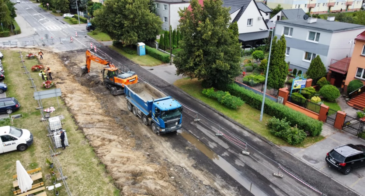 Wraz z postępem prac zamkną część parkingu przy Biedronce w Barcinie