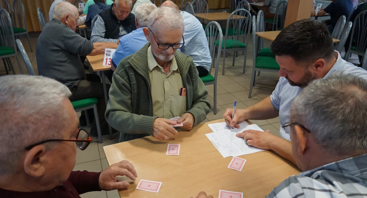 Drużynowo Żnin, a indywidualnie zawodnik z Grudziądza wygrali w I Barcińskim Turnieju w Baśkę (fotogaleria)