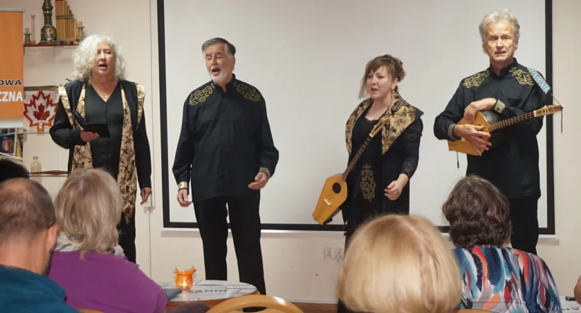 Koncert pieśni gruzińskich w żnińskiej bibliotece