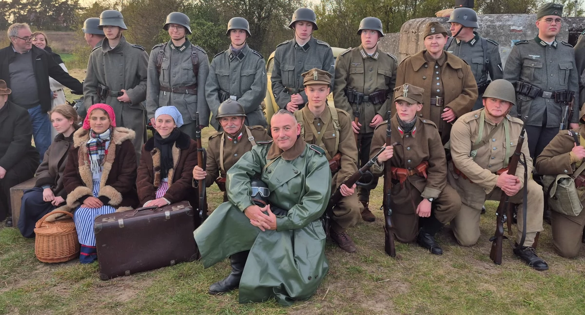 Porywające widowisko z udziałem rekonstruktorów podczas Gołanieckiego Pikniku Historycznego