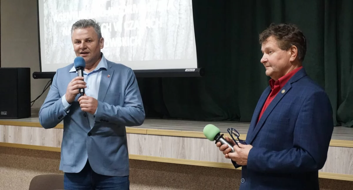 Na Pałukach kwitła agentura - spotkanie z dr Adamem Węsierskim   