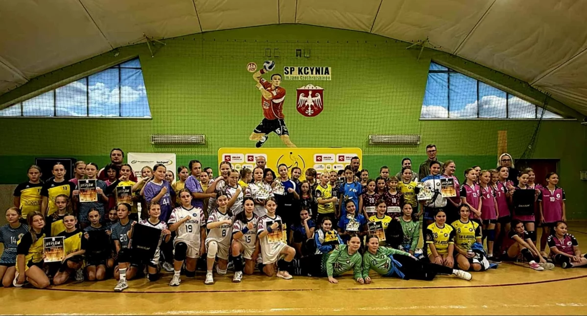 Orlik Cup IX w piłce ręcznej dziewcząt za nami. Ostatni z czterech turniejów rozegrano w sobotę w Kcyni