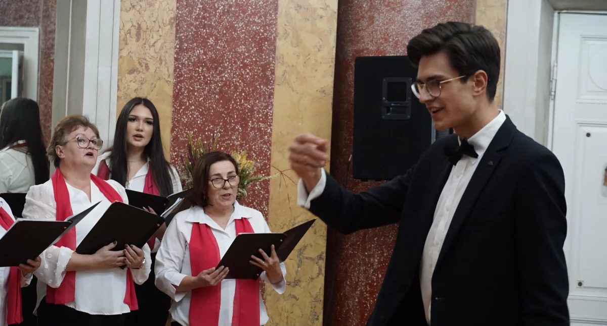 Laudem Cantare i Oskar Falkowski w Pałacu Lubostroń (fotogaleria, film)