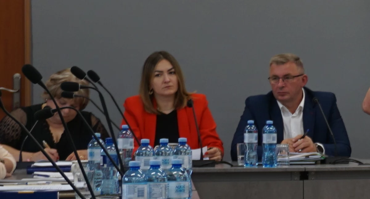 Gąsawa: Podatek od nieruchomości o 6% w górę, od środków transportowych o 3%