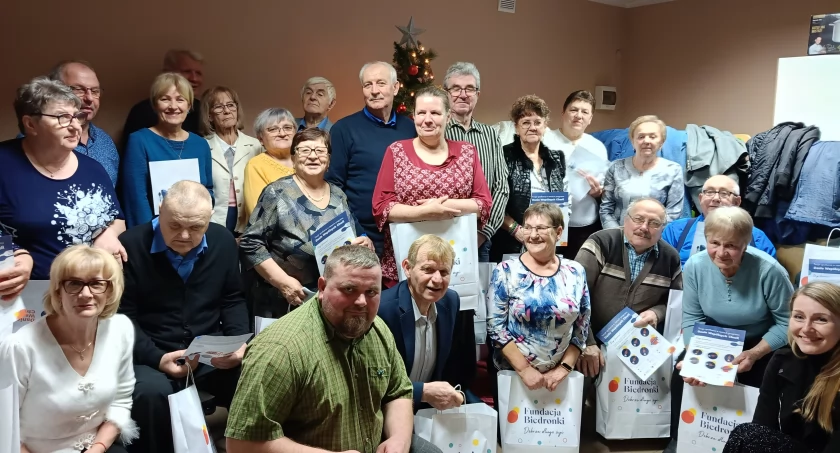 Mikołajkowo-wigilijne spotkanie w Józefince. Członkowie KGW i seniorzy podsumowali program