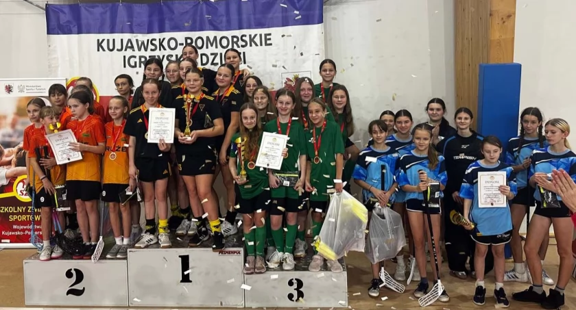 Dziewczęta SP Gąsawa mistrzyniami województwa.