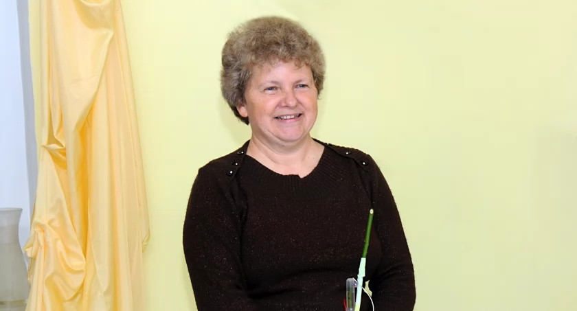 Maluje konie z pasją – Wernisaż w Szubińskim Domu Kultury 