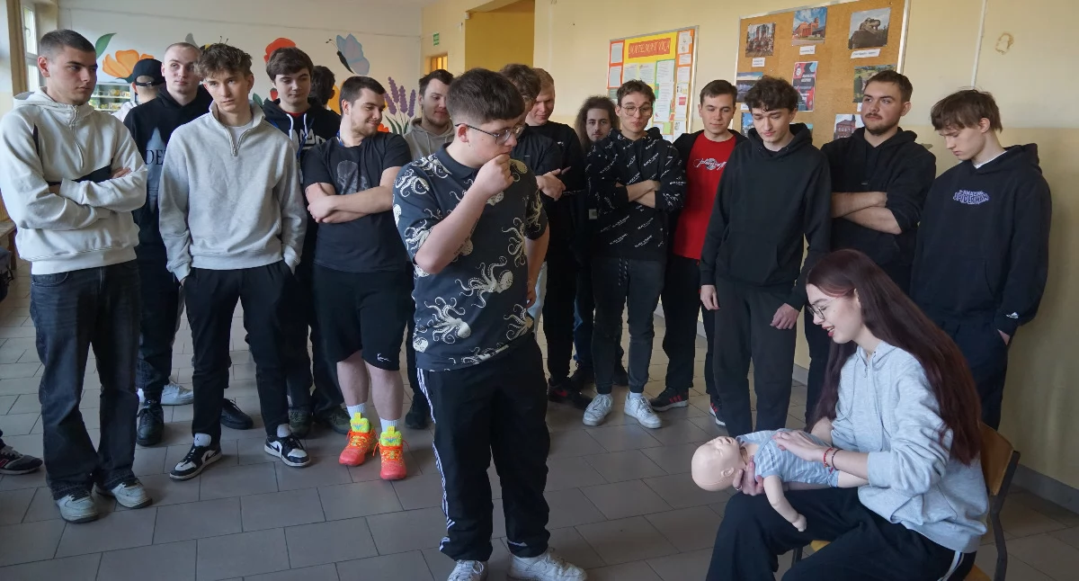 ZST w Żninie: dziewczęta w mundurach, ale chłopcy też (fotogaleria)
