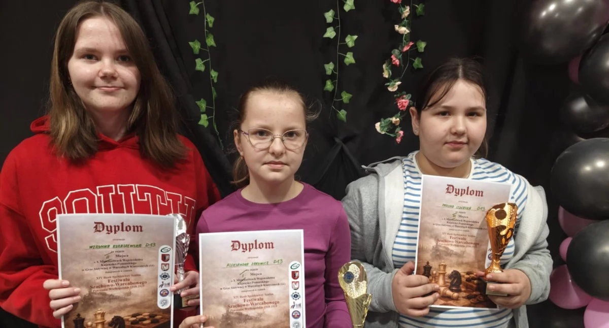 Wanda Makowiecka warcabową mistrzynią województwa. Szubinianie Antonina, Alicja i Kacper Sołtys w czołówce swoich kategorii wiekowych.