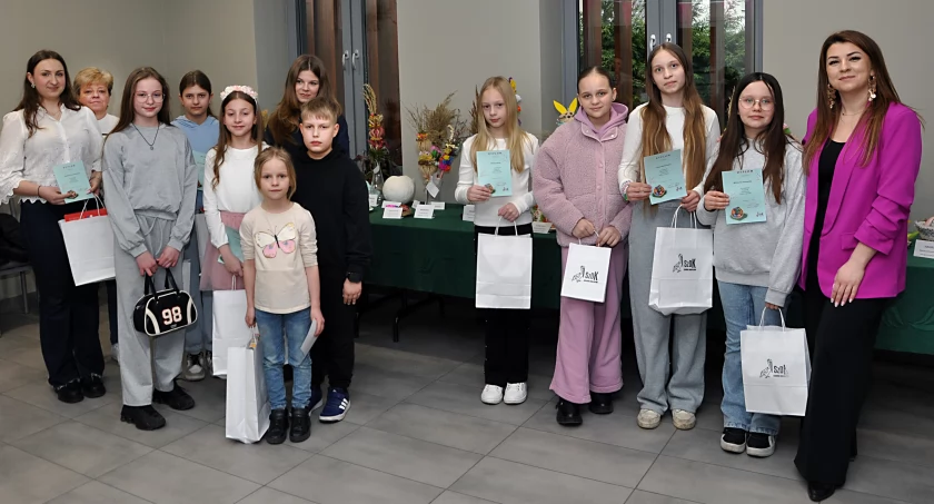 Palmy i pisanki – świąteczna tradycja i twórczość w Szubinie