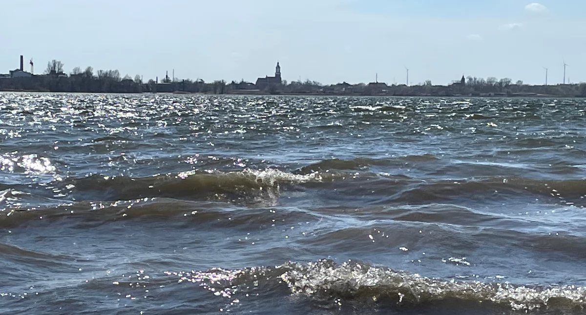 Wiatr i fala nad żninskim Dużym Jeziorem (film)