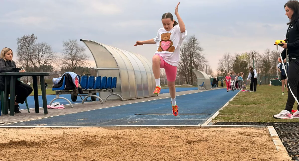 Alex Wawrzyniak, Wojciech Niewinczany, Lena Boruch, Iga Koralewicz, Maja Szczepaniak oraz Zuzanna Pawlak dwukrotnie stawali na najwyższym stopniu podium podczas lekkoatletycznych czwartków