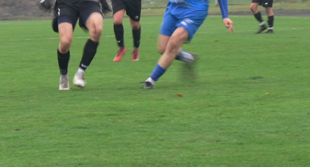 Piłka nożna - Wyniki z 1-2-3 maja