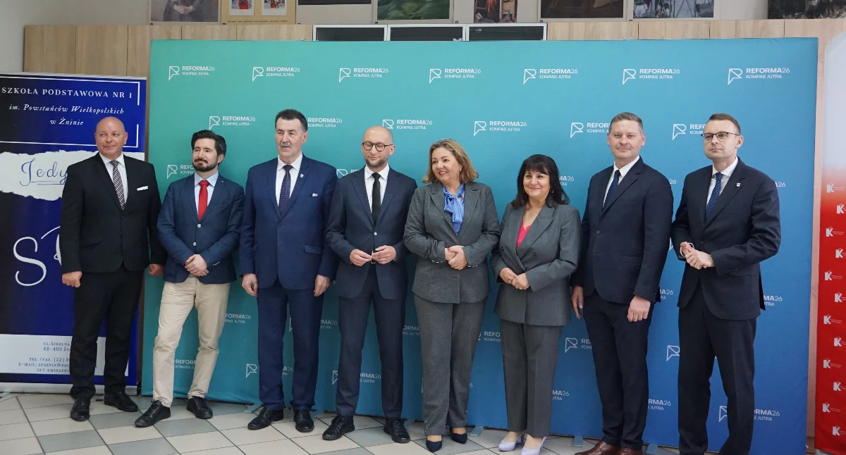 Kompas Jutra - o reformie oświaty z wiceministrą w żnińskiej jedynce (zdjęcia+film)