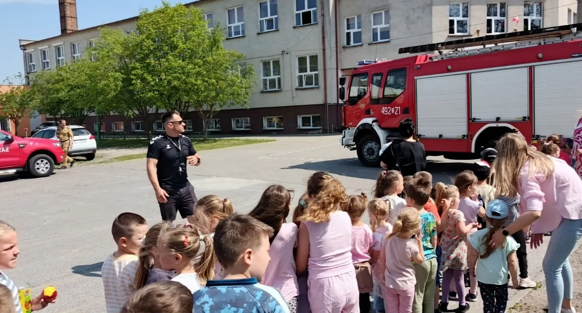 Dynamiczna próbna ewakuacja w SP w Mycielewie!