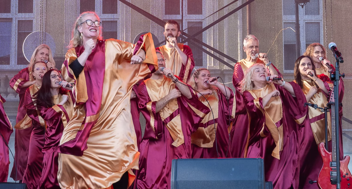 Na Placu Wolności Gospel Joy przekazał nam same dobre nowiny i zakończył Dni Grodu Śniadeckich 