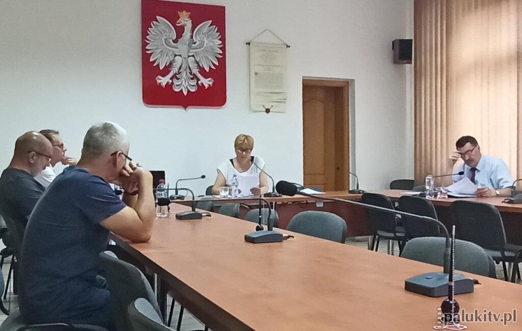 200 zł skradzione z torebki