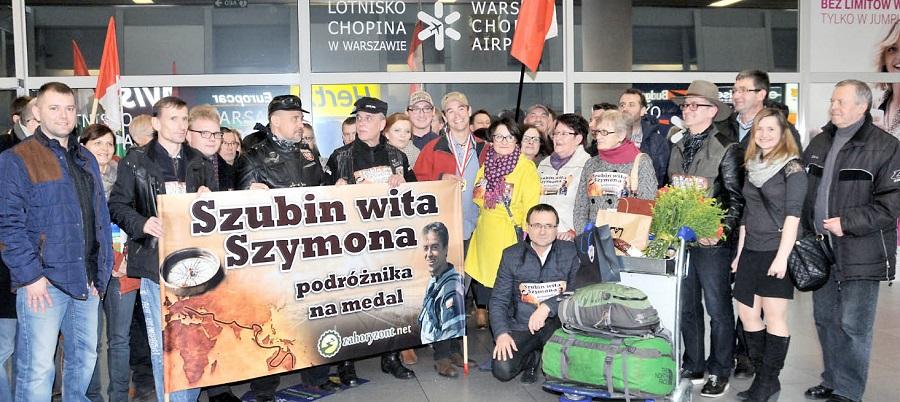 Samolotem z Australii, sobą dla rodziny i przyjaciół