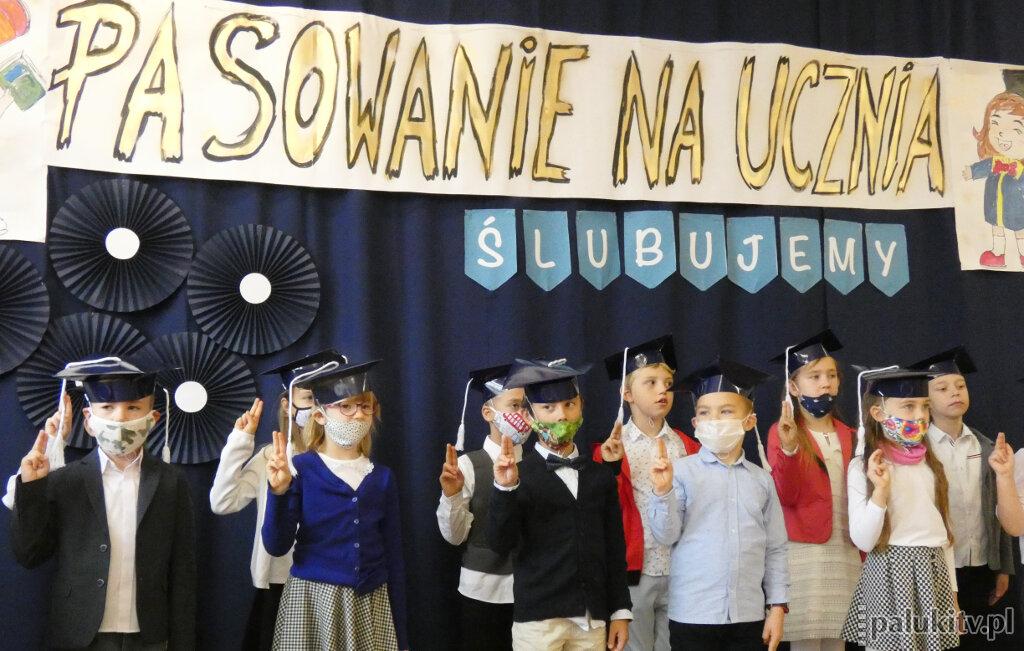 Uroczystość skromniejsza, emocje te same