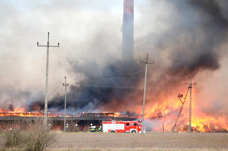 Pożar potrwa jeszcze kilka dni