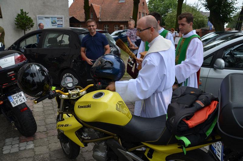 Święcenie pojazdów w Kcyni