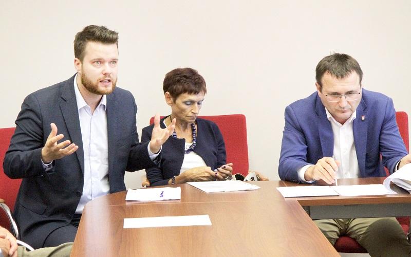Wskazują na zagrożenie epidemiologiczne
