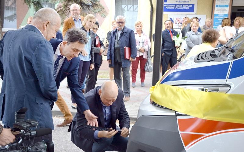 Nowa karetka zastąpiła dziewiętnastolatkę