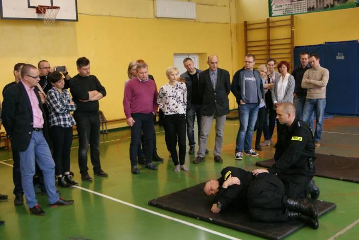 Jak przetrwać podczas napadu