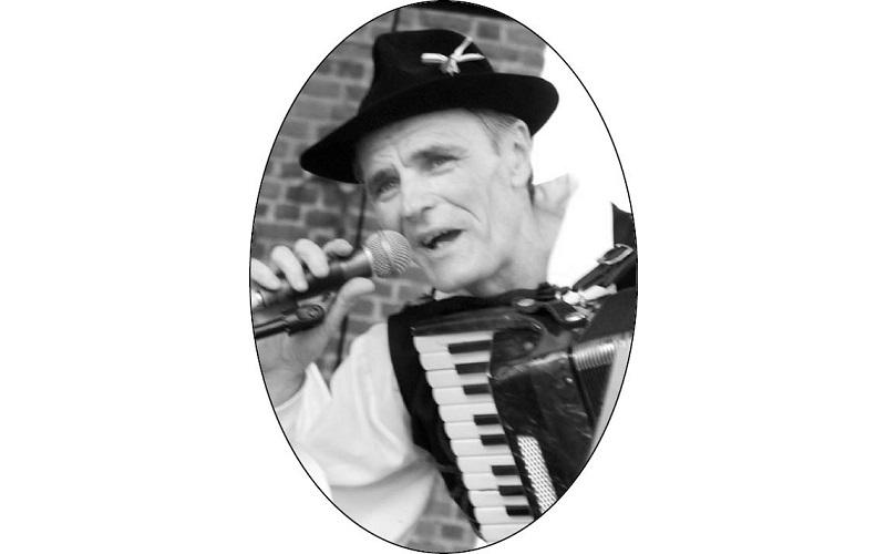 Ukochał akordeon