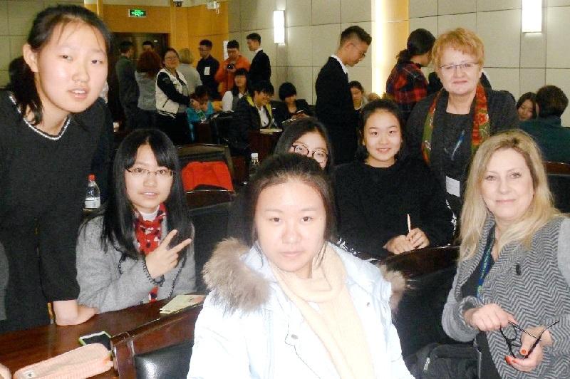 Wiceburmistrz podgląda edukację w Chinach