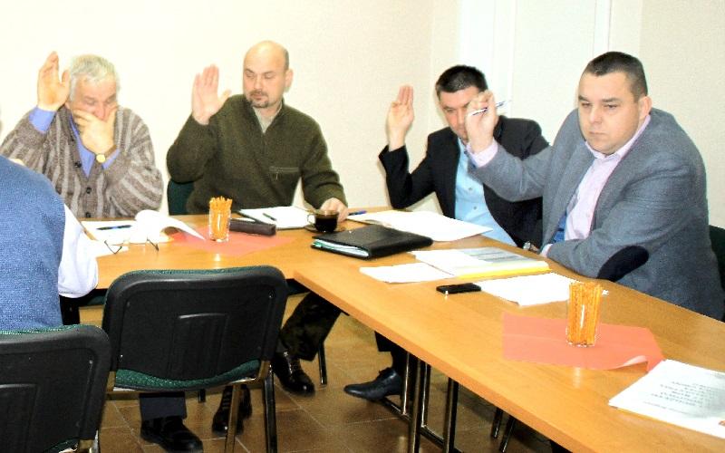 Wójt chce wodociągu, radni modyfikują jego plany
