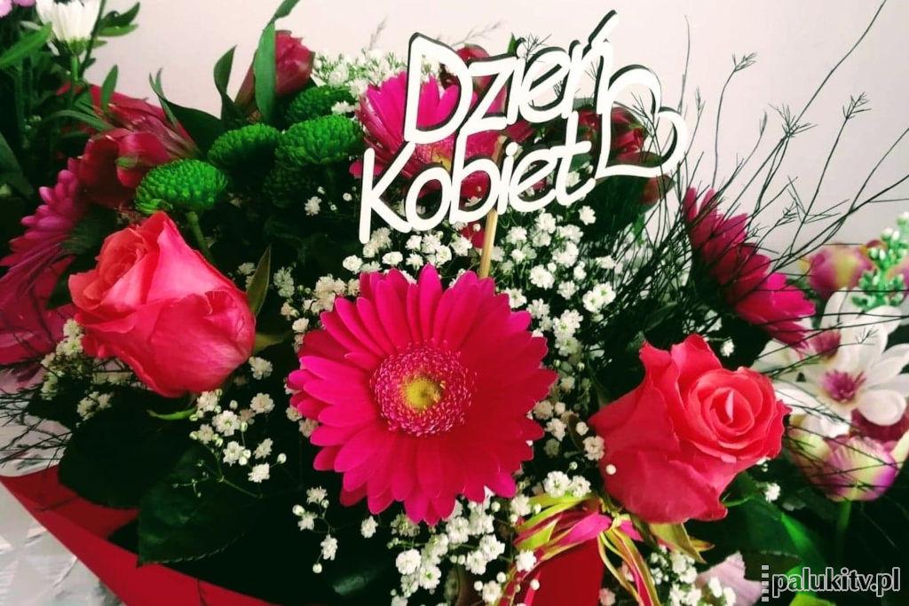 Aby kwiaty cieszyły oko dłużej