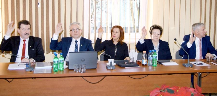 Z perspektywą remontu mostu w Lubostroniu