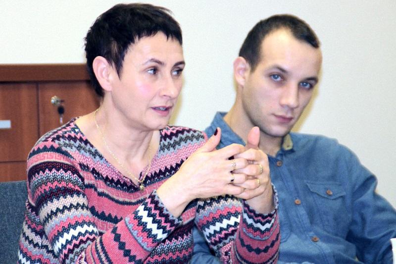 Ulica 8 Marca z pierwszeństwem