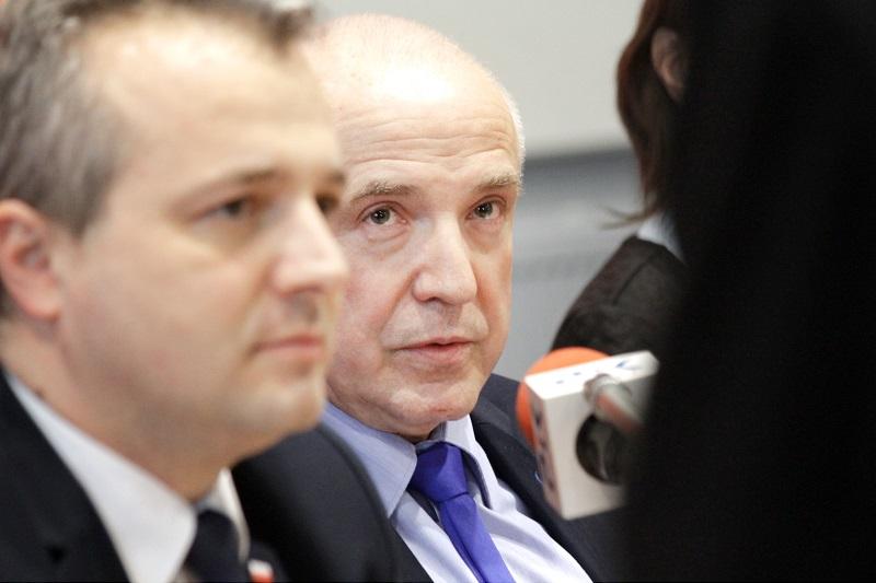 Beton, asfalt, rzeczoznawcy, poślizgi i wywłaszczenia